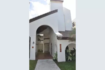 9140 SW 123rd Ct #301, Miami, FL 33186 - Photo 2