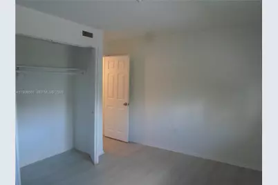 20760 NE 4th Ct #201, Miami, FL 33179 - Photo 24