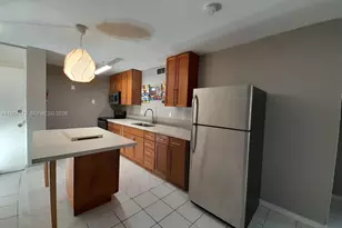 13655 NE 10th Ave, North Miami, FL 33161 - Photo 4