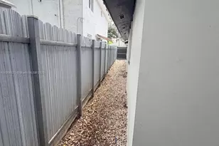 2953 NW 45th St, Miami, FL 33142 - Photo 20