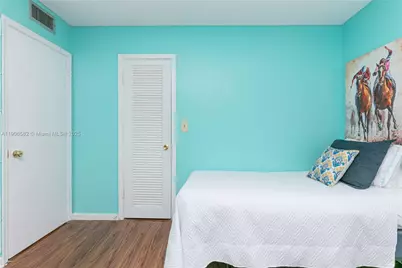 1001 NE 14th Ave #107, Hallandale Beach, FL 33009 - Photo 14