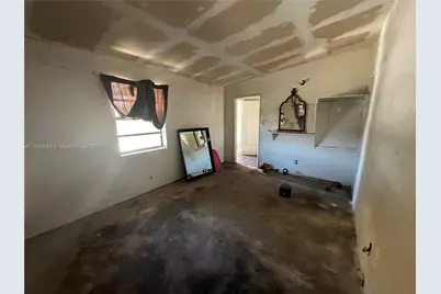 733 NW 27th Ave, Fort Lauderdale, FL 33311 - Photo 76