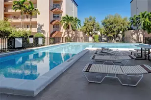 1950 W 54th St, Hialeah, FL 33012 - Photo 36