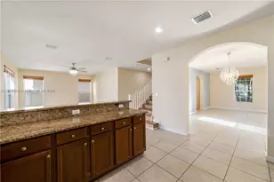 16946 SW 90th Terrace Cir, Miami, FL 33196 - Photo 12