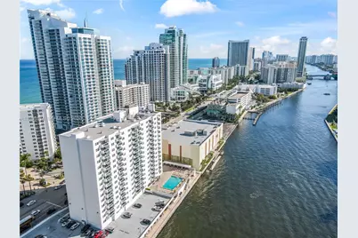 3000 S Ocean Dr #420, Hollywood, FL 33019 - Photo 2
