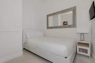 2301 Collins Ave, Miami Beach, FL 33139 - Photo 16