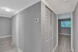 9375 Fontainebleau Blvd, Miami, FL 33172 - Photo 30