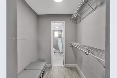 9375 Fontainebleau Blvd #L305, Miami, FL 33172 - Photo 24