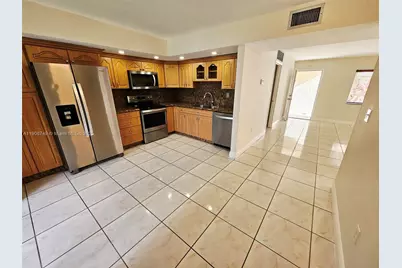 8075 SW 107 Ave #107, Miami, FL 33173 - Photo 4