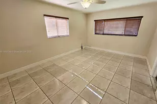 8075 SW 107 Ave, Miami, FL 33173 - Photo 8