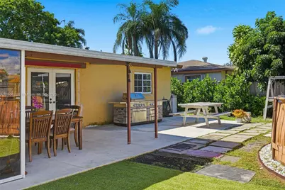 7511 Taylor St, Hollywood, FL 33024 - Photo 32