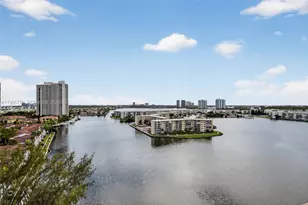 18151 NE 31st Ct, Aventura, FL 33160 - Photo 16