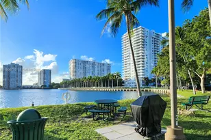 18151 NE 31st Ct, Aventura, FL 33160 - Photo 38