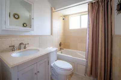928 Escobar Ave #0, Coral Gables, FL 33134 - Photo 24