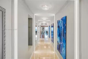 20201 E Country Club Dr, Aventura, FL 33180 - Photo 2