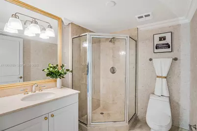 20201 E Country Club Dr #1903, Aventura, FL 33180 - Photo 16