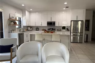 180 SE 36th Ave, Homestead, FL 33033 - Photo 6