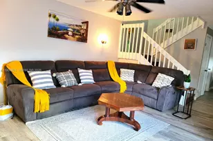 11930 SW 11th Ct, Davie, FL 33325 - Photo 2