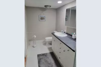 11930 SW 11th Ct, Davie, FL 33325 - Photo 20