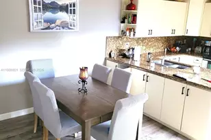 11930 SW 11th Ct, Davie, FL 33325 - Photo 10