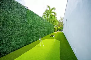 545 NW 47th St, Miami, FL 33127 - Photo 36