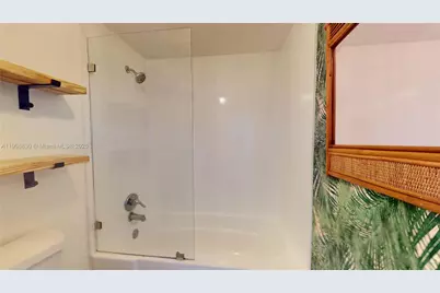 500 Three Islands Blvd #L 25, Hallandale Beach, FL 33009 - Photo 24