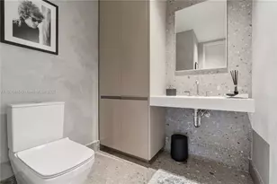 8701 Collins Ave, Miami Beach, FL 33154 - Photo 20