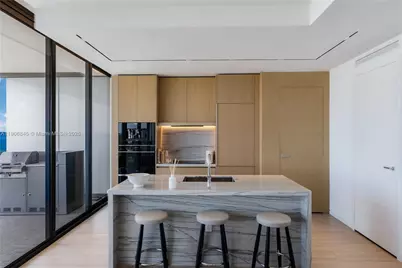 8701 Collins Ave #1103, Miami Beach, FL 33154 - Photo 14