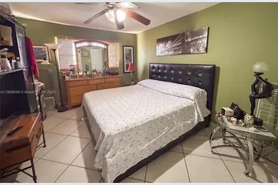 730 Pennsylvania Ave #701, Miami Beach, FL 33139 - Photo 10