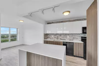 4164 Inverrary Dr #801, Lauderhill, FL 33319 - Photo 8