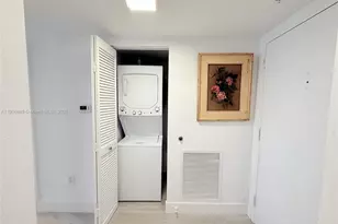 1800 Sunset Harbour Dr, Miami Beach, FL 33139 - Photo 10