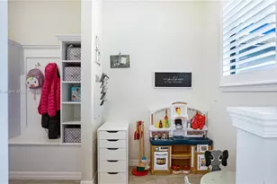 8605 Patron Ln, Lake Worth, FL 33467 - Photo 6