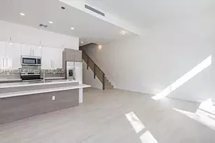 4500 NW 8th Pl, Plantation, FL 33317 - Photo 2