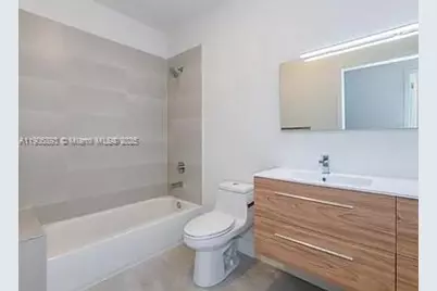 4500 NW 8th Pl, Plantation, FL 33317 - Photo 14