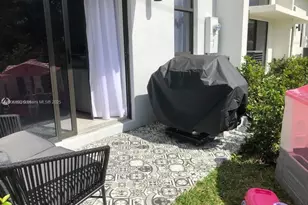 4500 NW 8th Pl, Plantation, FL 33317 - Photo 10