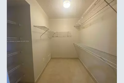 11232 SW 12th St #101, Pembroke Pines, FL 33025 - Photo 16