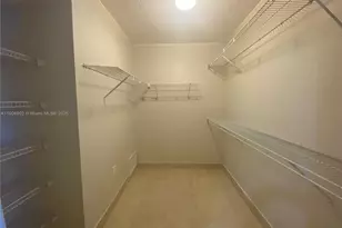 11232 SW 12th St, Pembroke Pines, FL 33025 - Photo 16