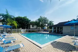 11232 SW 12th St, Pembroke Pines, FL 33025 - Photo 36