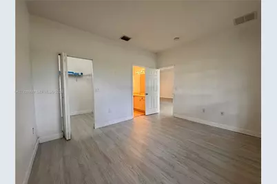 2590 NE 3rd Dr #203, Homestead, FL 33033 - Photo 10