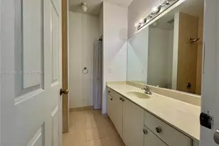2590 NE 3rd Dr, Homestead, FL 33033 - Photo 18