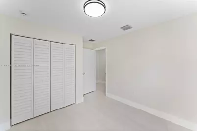 1171 NW 66th St, Miami, FL 33150 - Photo 16