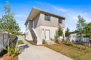 1171 NW 66th St, Miami, FL 33150 - Photo 2