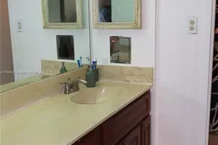 5701 Collins Ave, Miami Beach, FL 33140 - Photo 18