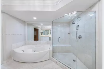 3201 NE 183rd St #2506, Aventura, FL 33160 - Photo 36