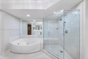 3201 NE 183rd St, Aventura, FL 33160 - Photo 36