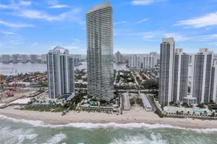 18975 Collins Ave, Sunny Isles Beach, FL 33160 - Photo 48