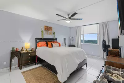 4400 Hillcrest Dr #912B, Hollywood, FL 33021 - Photo 16