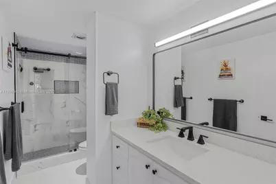 4400 Hillcrest Dr #912B, Hollywood, FL 33021 - Photo 22
