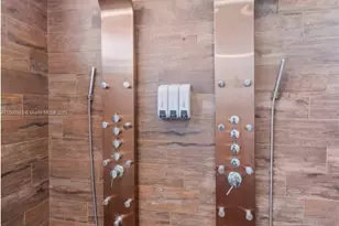 7536 W Treasure Dr, North Bay Village, FL 33141 - Photo 26