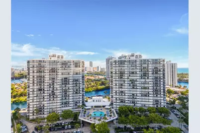 3701 N Country Club Dr #1009, Aventura, FL 33180 - Photo 4